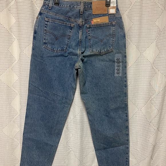 VTG Levi’s women’s NWT 550 Blue Denim Jeans - Picture 2 of 8
